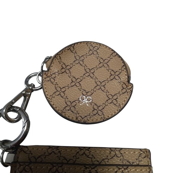 Nine West Card Holder Keyring Change Purse 2 Piece Set Beige/Cream Travel - Picture 3 of 6